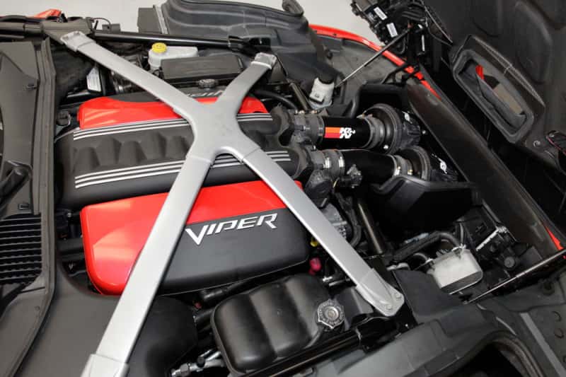 K&N Engineering — K&N 69 Series Typhoon Performance Intake Kit for 2013 Dodge Viper/SRT Viper 8.4L V10
Performance Air Inta
Air Intake System - view 5
