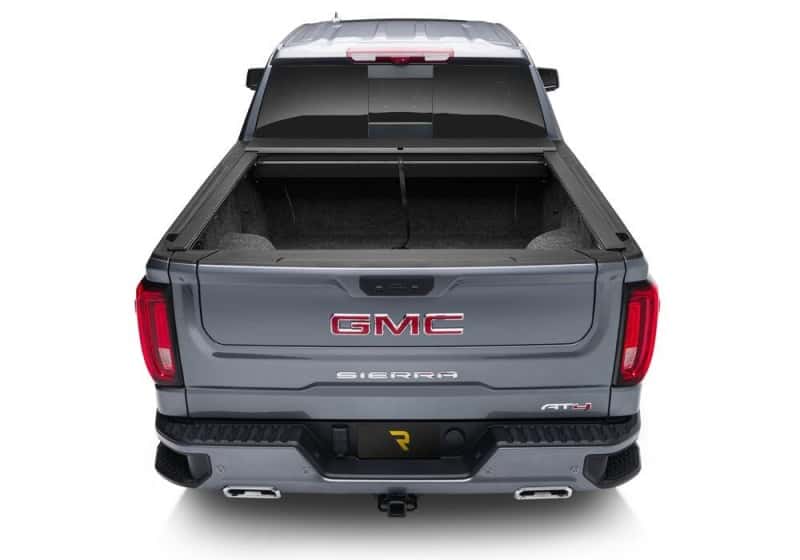 Roll-N-Lock — Roll-N-Lock 2019 Chevrolet Silverado 1500 72.5in Bed M-Series Retractable Tonneau Cover - view 34