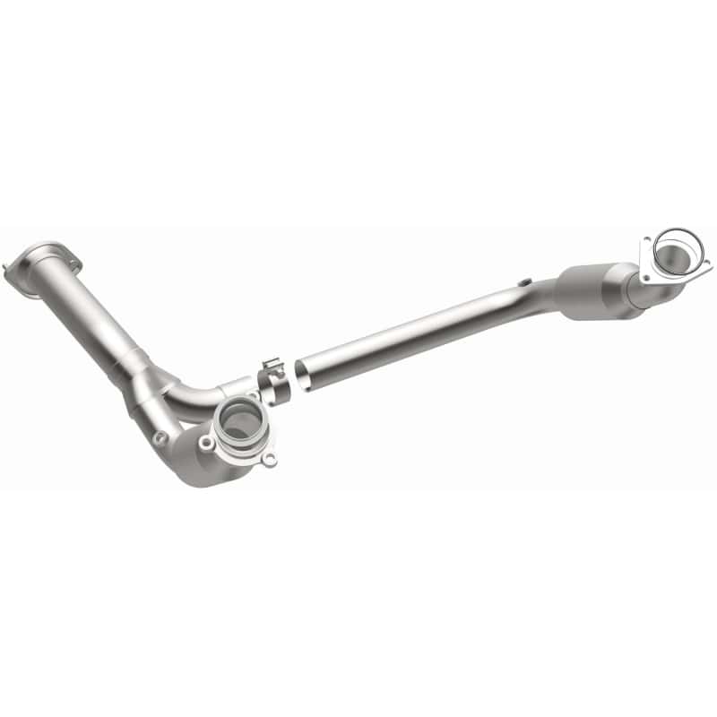 Magnaflow — Magnaflow 07-08 Chevrolet Tahoe 5.3L Direct Fit Converter
California - view 3
