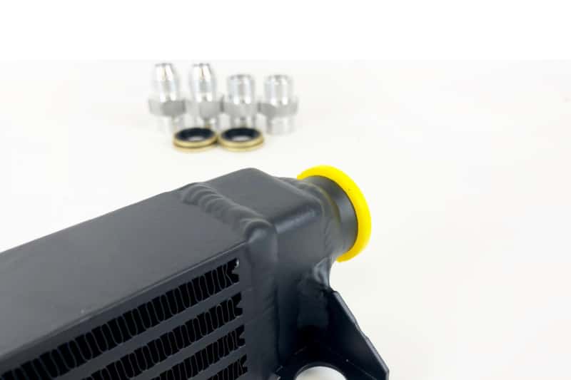 CSF — CSF 82-94 BMW 3 Series (E30) High Performance Oil Cooler w/-10AN Male & OEM Fittings
CSF Oil Cooler
8092
 - view 4