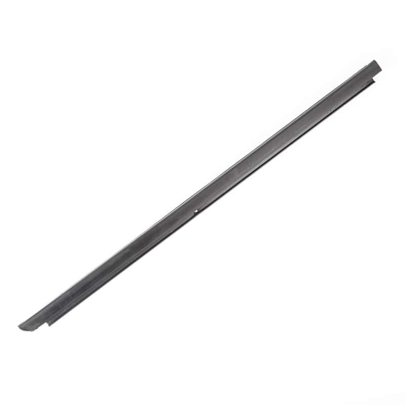 OMIX — Omix Outer Glass Seal Front RH 07-18 Jeep Wrangler
Door Window Seal - view 2