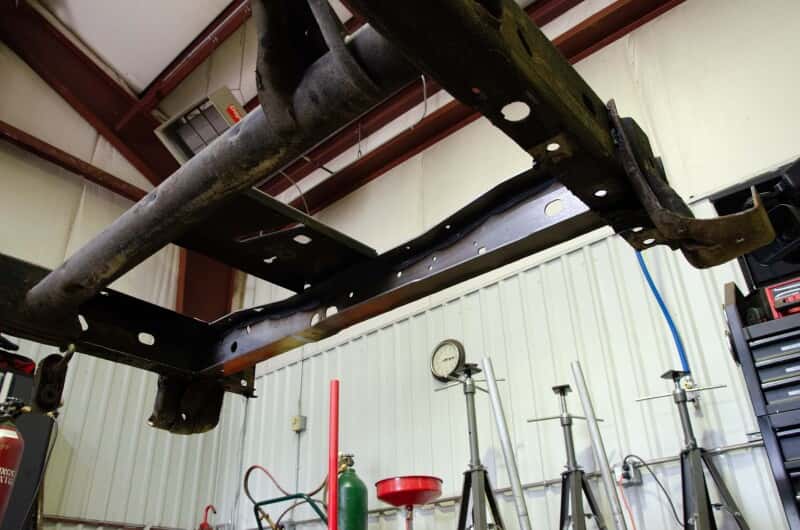 RustBuster — RustBuster 14-18 Chevy Silverado 1500 Rear Frame Cross Member - view 8