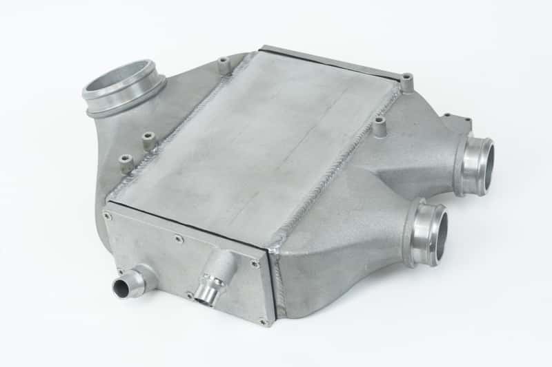 CSF — CSF 2014+ BMW M3/M4 (F8X) Top Mount Charge-Air-Cooler - Raw Finish
CSF FI Air Cooler - view 2