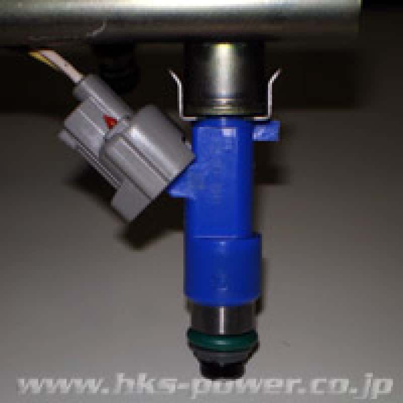HKS — HKS 350z / 370z / G35 / G37 Top Feed High Impedance 545cc Fuel Injector (Only One Injector) - view 2