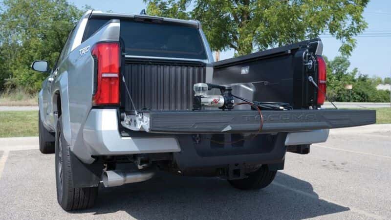 Air Lift — Air Lift Digital Portable Compressor
Portable Compressor - view 2