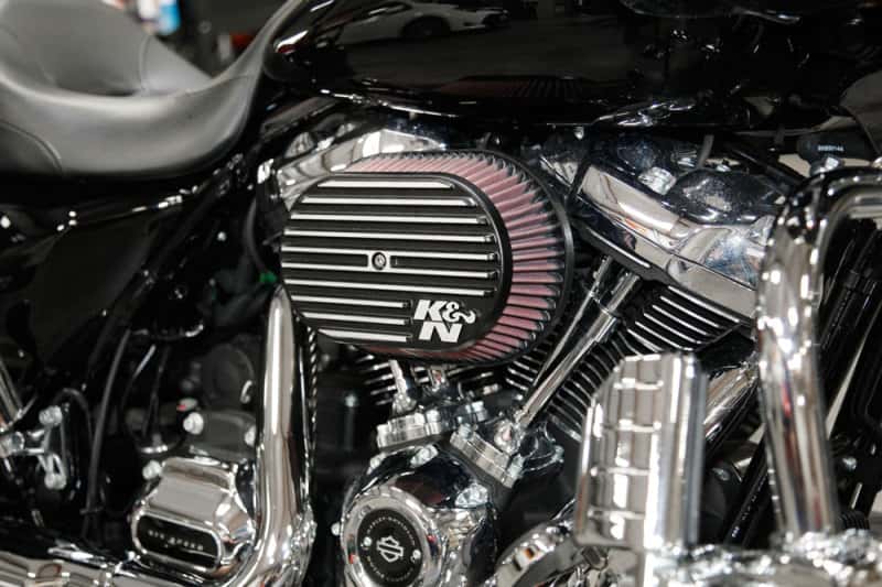 K&N Engineering — K&N Street Metal Intake System for 02-06 Harley-Davidson Road King F/I 88cl Side Draft Dyna/Softail
Air Intake System - view 6