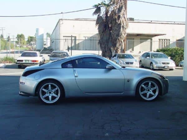 Invidia — Invidia 02-06 Nissan 350z 60mm REGULAR N1 Y-Pipe Back Exhaust System - view 4