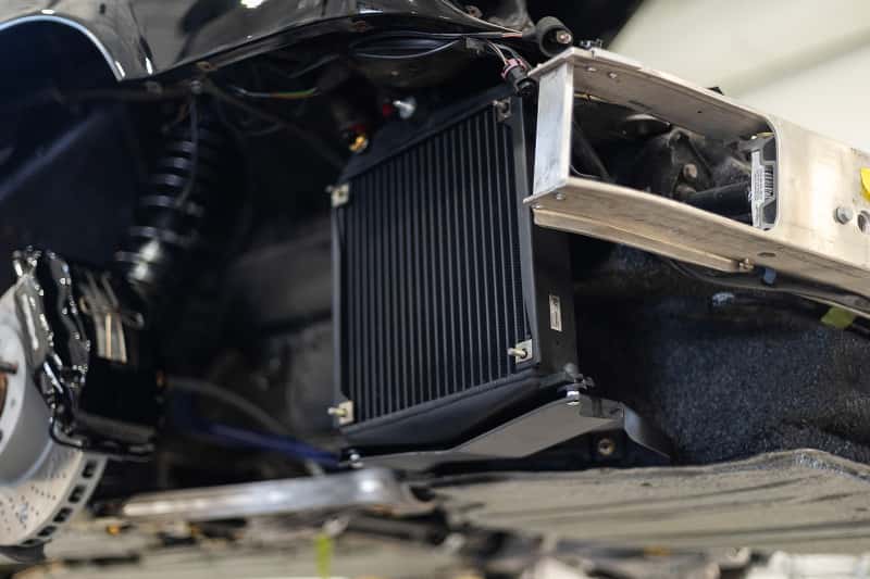CSF — CSF Porsche 964/993 OEM+ Performance Fender Oil Cooler
CSF Oil Cooler - view 7