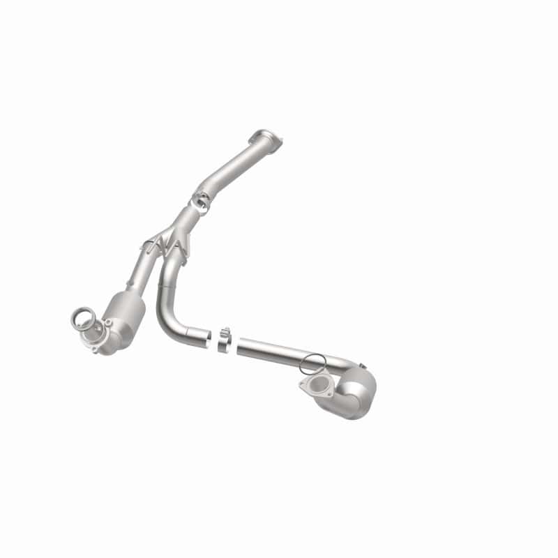 Magnaflow — Magnaflow 04-05 Chevrolet Express 1500 5.3L Direct Fit Converter
California - view 26