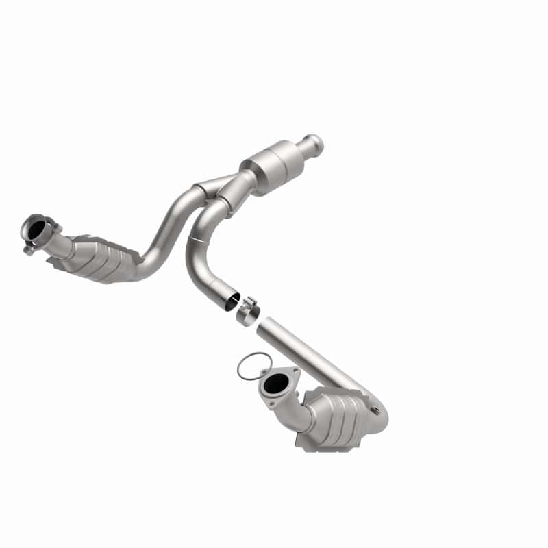 Magnaflow — MagnaFlow Conv Direct Fit 10-13 GMC Sierra 1500 V6 4.3L
California - view 28