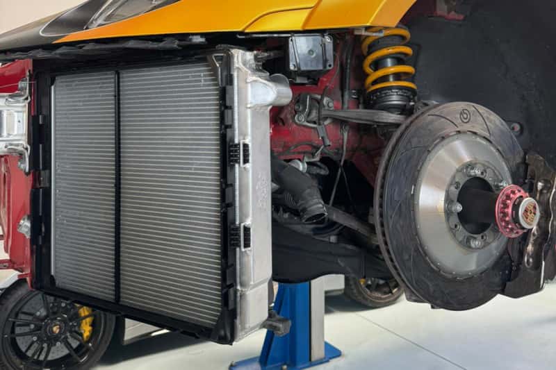 CSF — CSF 2019+ 992.1/992.2 Porsche 911(3.0LT Base/T/S/4/4S/GTS/4 GTS) High Perf Right Aluminum Radiator
CSF Radiator - view 11