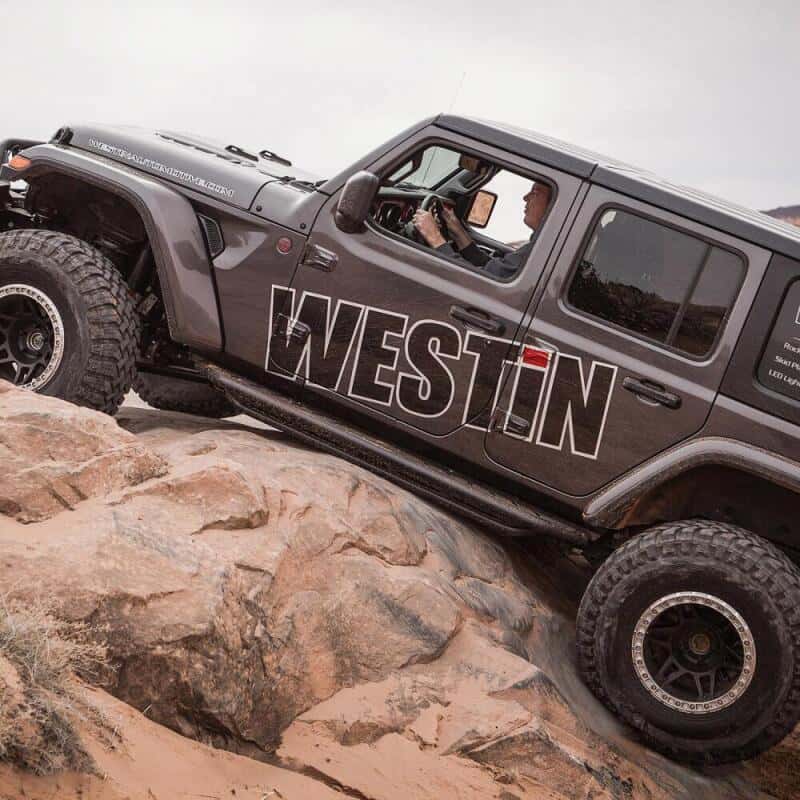 Westin — Westin/Snyper 2018+ Jeep Wrangler JL Unlimited 4DR Triple Tube Rock Rail Steps - Textured Black
Nerf/Step Bar - view 6