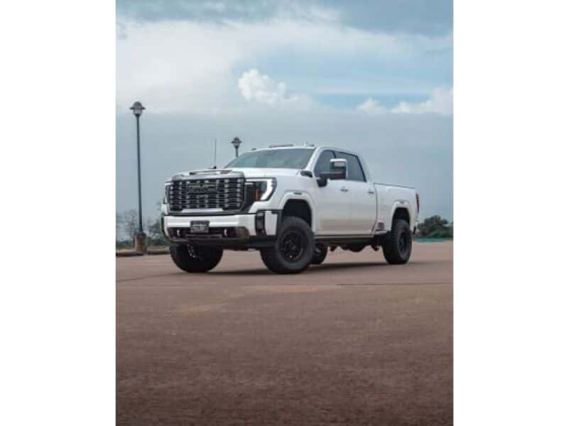 Cognito — Cognito 20-24 Chevy Silv/Sierra 2500/3500HD 2WD/4WD 3in Perf Ball Joint Lvling Kit w/ Fox PS 2.0 IFP
Suspension Lift Kit - view 3