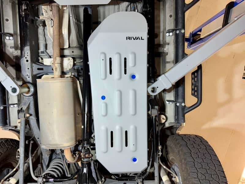 Rival 4x4 — Rival 2010-2024 Toyota 4Runner 5th Gen Lexus GX 460 Aluminum Gas Tank Skid Plate
Gas Tank Skid Plate - view 6