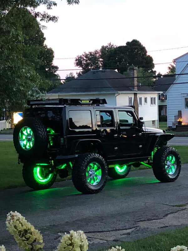 ORACLE Lighting — Oracle LED Illuminated Wheel Ring 3rd Brake Light - ColorSHIFT w/o Controller
LED Wheel Rings - view 14