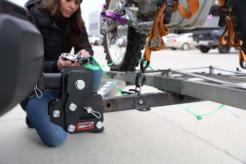 GEN-Y Hitch — Gen-Y VOYAGER 4.75in 300lb Cargo TW 700lb Towing TW 7K Overall Hitch
Cargo Hitch - view 3