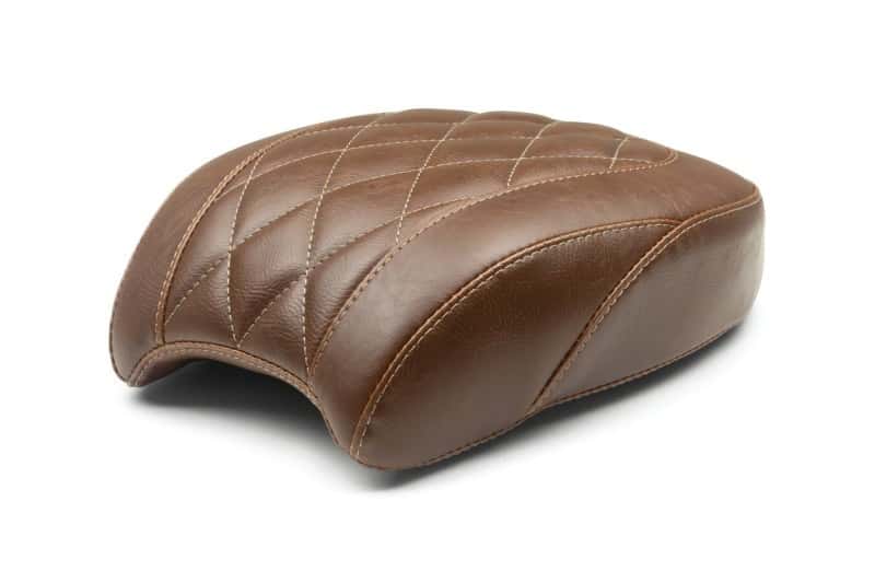 Mustang Motorcycle — Mustang 18-21 Harley Heritage Classic, Deluxe Wide Tripper Passenger Seat Diamond Stitch - Brown - view 2