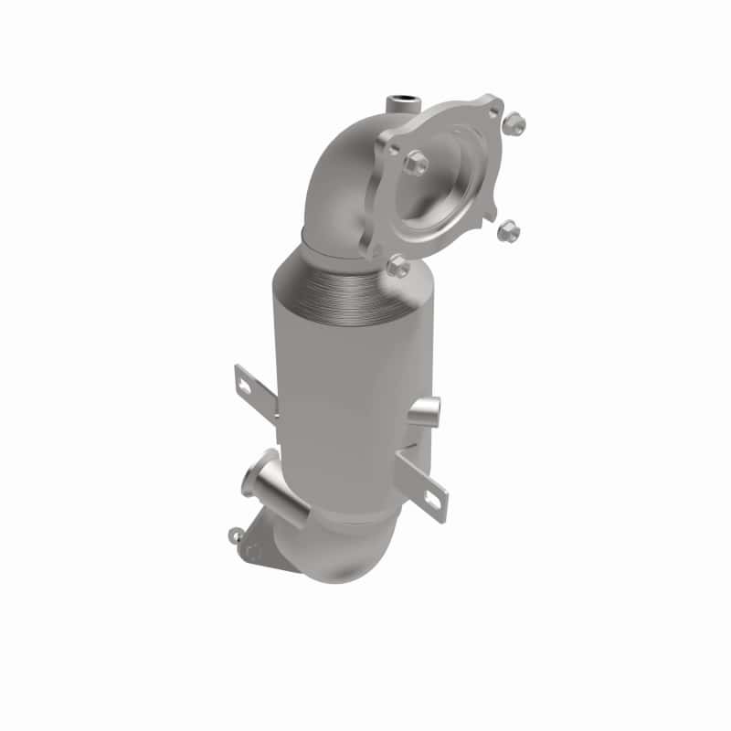 Magnaflow — MagnaFlow DF Conv 18-20 Alfa Romeo Giulia Single Underbody 2L
OEM - view 2