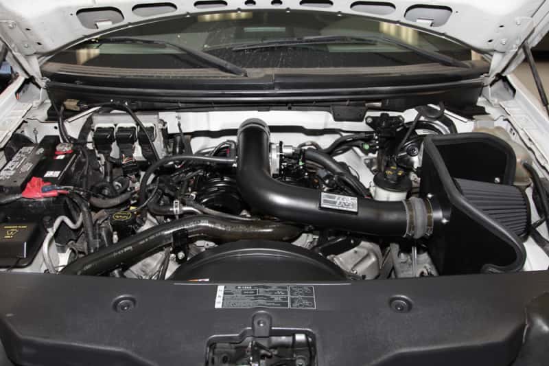 K&N Engineering — K&N 04-08 Ford F150 V8-5.4L/04-07 Ford Lobo 5.4L V8 Blackhawk Perf Intake Kit
Performance Air Inta
Air Intake System - view 7