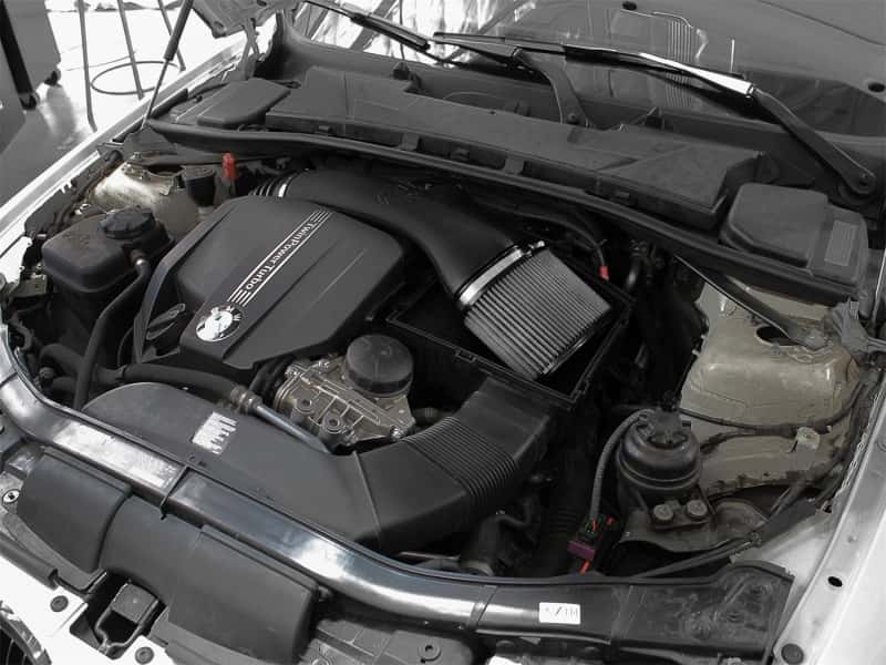 aFe — aFe Magnum FORCE Stage-2 Pro DRY S Cold Air Intake System 11-13 BMW 335i/xi (E9x) L6 3.0L (t) N55
Magnum FORCE Intake - view 7