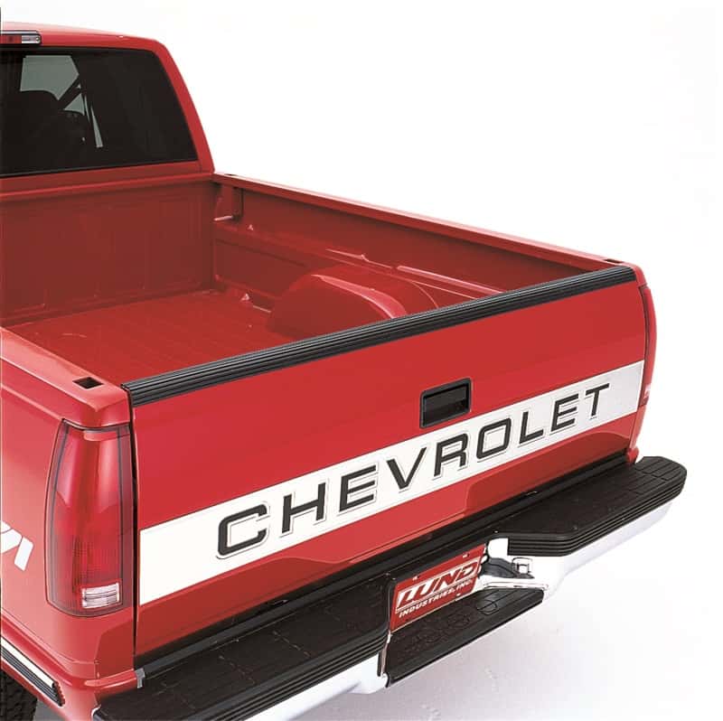 LUND — Lund Universal (Pickup) Tailgate Protector - Black
TAILGATE PROTECTOR
TlgtCapProtector - view 3