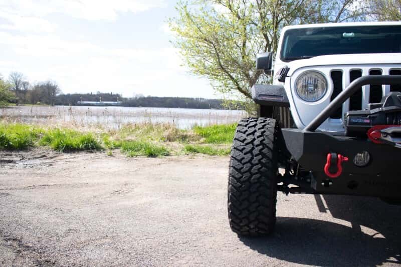 Fishbone Offroad — Fishbone Offroad 2018+ Jeep Wrangler JL/JLU/2020+ Gladiator JT Steel Front Fender Flares - Black - view 2