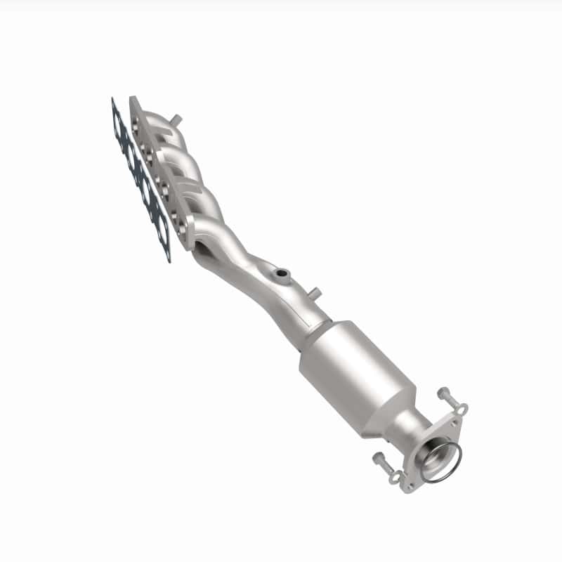 Magnaflow — MagnaFlow Direct-Fit SS Catalytic Converter 04-06 Nissan Titan 5.6L V8 (California)
California - view 13