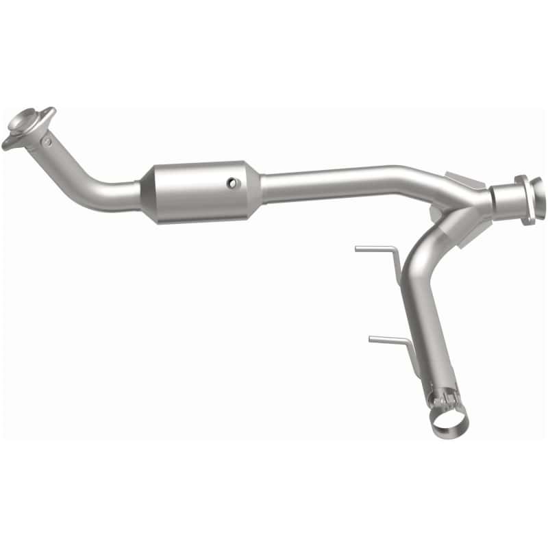 Magnaflow — MagnaFlow Conv Direct Fit 05-06 Lincoln Navigator 5.4L w/ 3in Main Piping
OEM Grade
OEM - view 5