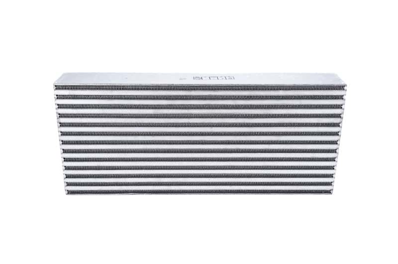 Garrett — Garrett Air / Air Intercooler CAC (24.00in x 10.50in x 3.50in) - 800 HP
grt703520-6011 - view 1