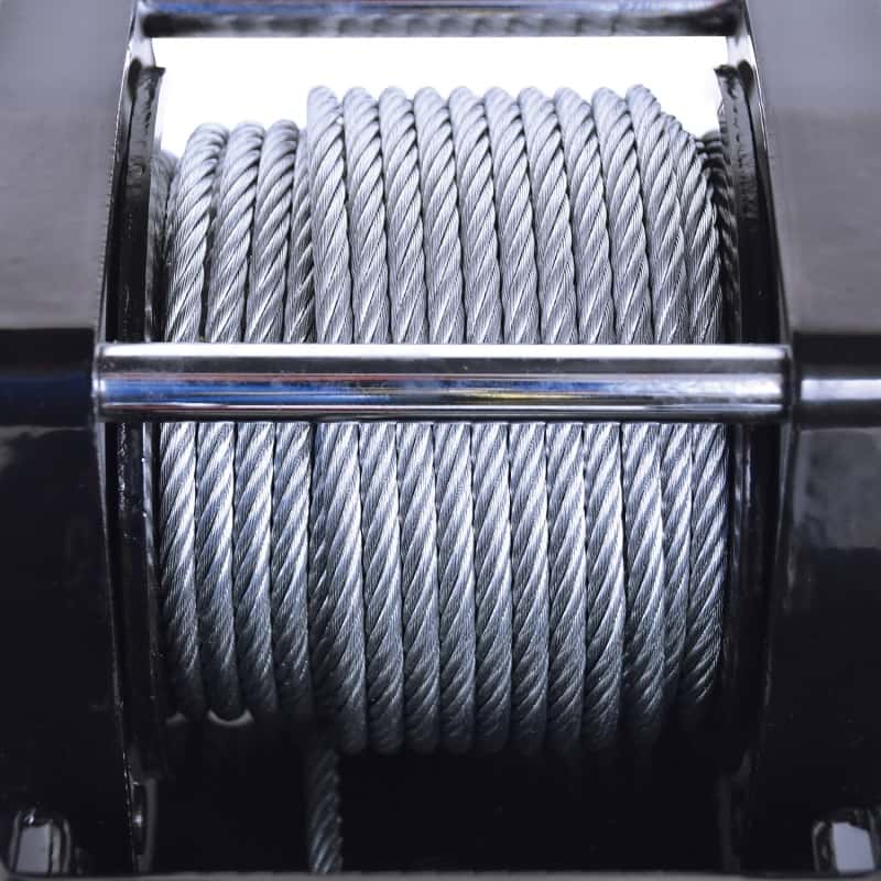 Superwinch — Superwinch 4000 LBS 12V DC 3/16in x 50ft Steel Rope LT4000 Winch
Winch - view 5