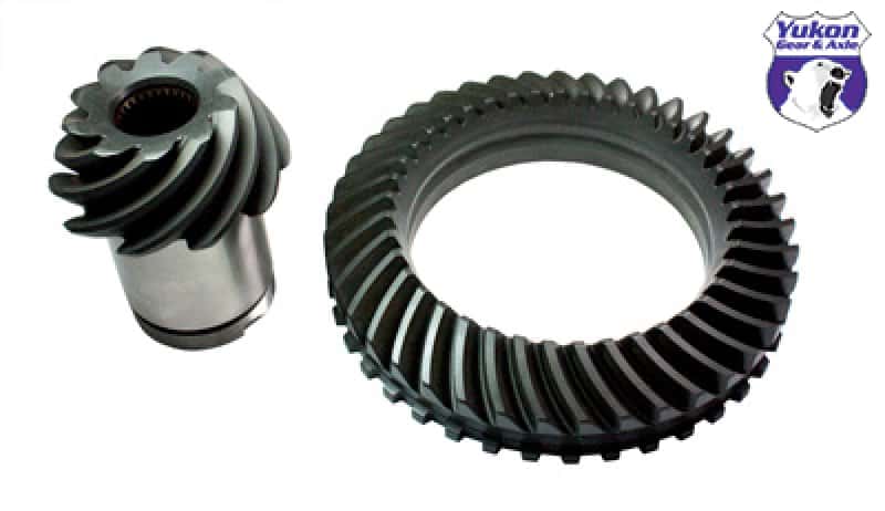 Yukon Gear & Axle — Yukon Gear High Performance Gear Set For GM C5 (Corvette) in a 3.90 Ratio
Ring & Pinion Set 
Ring/Pinion Set - view 1