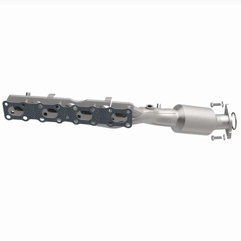 Magnaflow — MagnaFlow Direct-Fit SS Catalytic Converter 04-06 Nissan Titan 5.6L V8 (California)
California - view 8