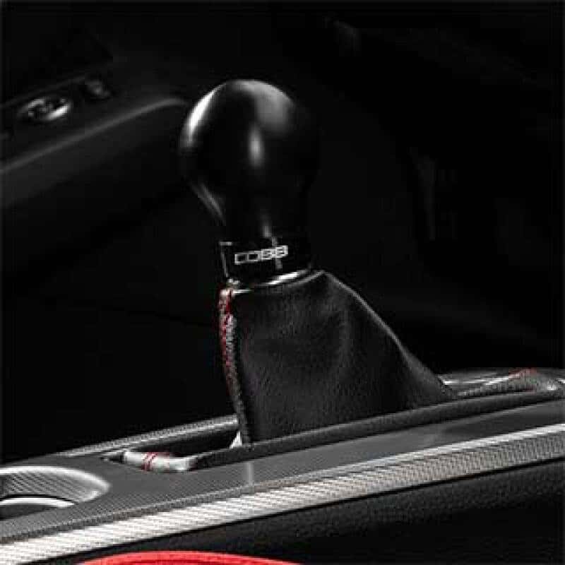 COBB — Cobb 2022+ Honda Civic Type R 6-Speed Short Weighted Cobb Knob - Black - view 4