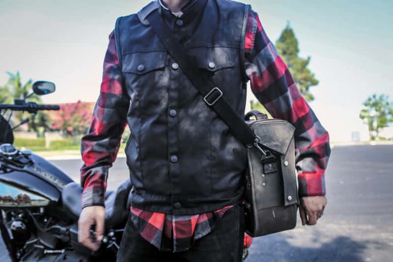 Burly Brand — Burly Brand Voyager Saddlebag Each - Dark Oak - view 4