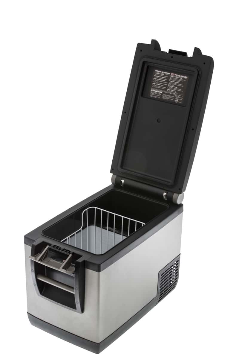 ARB — ARB Fridge 50 Quart Classic Series Plug B Usa Spec
Fridge - view 11
