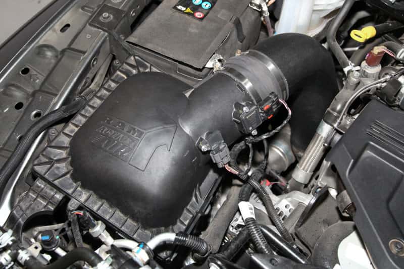 K&N Engineering — K&N 13-15 RAM 2500/3500 L6-6.7L DSL Performance Intake Kit
Performance Air Inta
Air Intake System - view 3