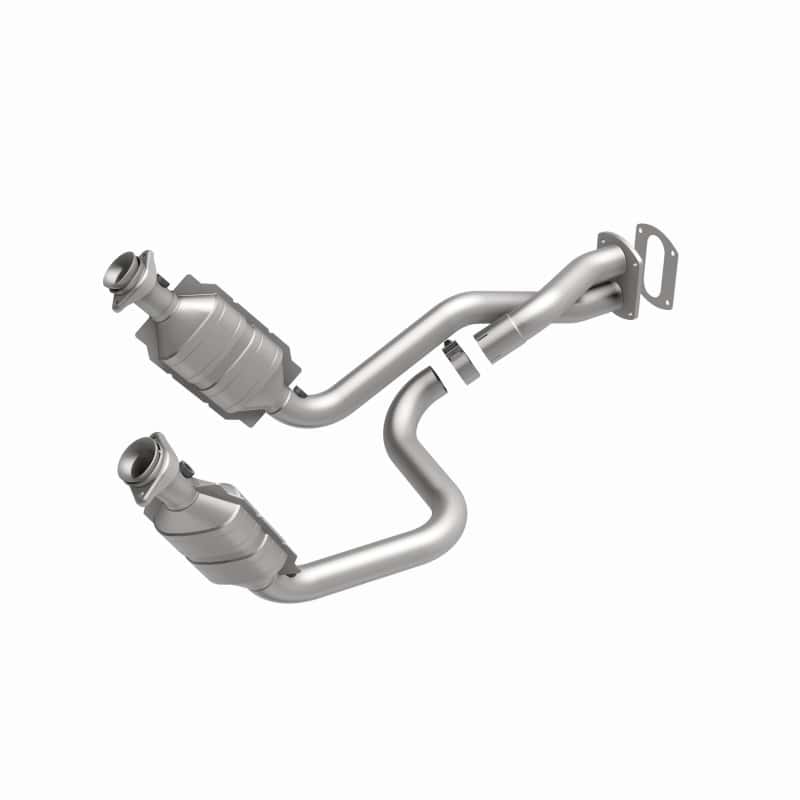 Magnaflow — Magnaflow 2005 Ford F-250 Super Duty 6.8L Direct Fit Converter
California - view 9