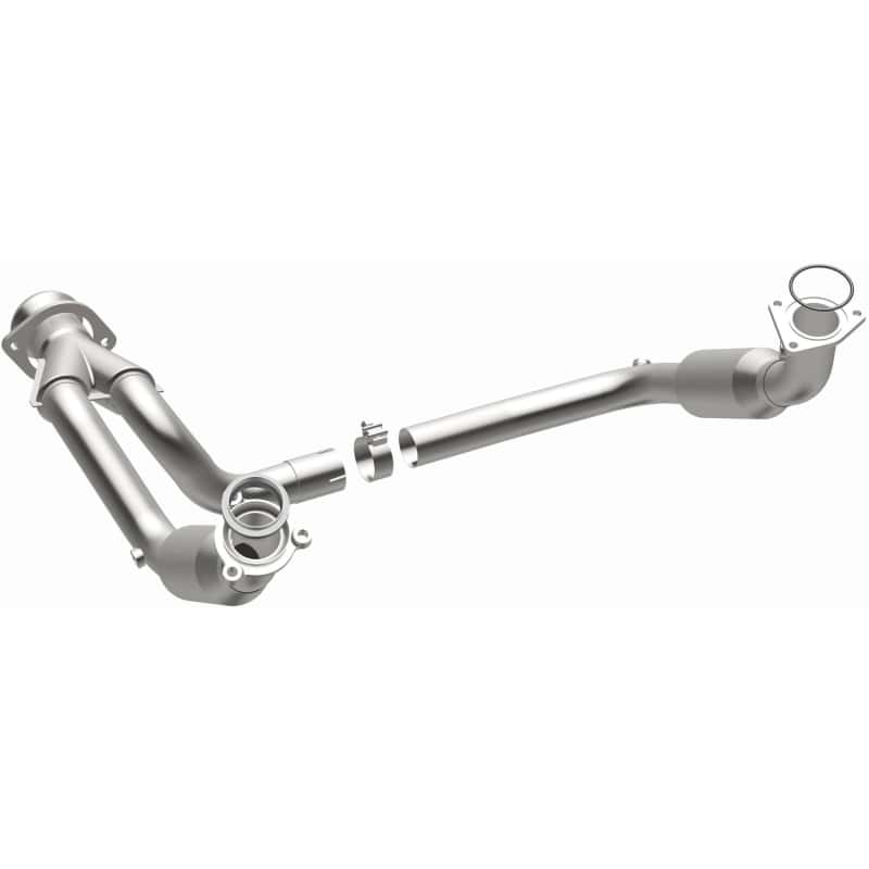 Magnaflow — MagnaFlow Conv DF 2007-2008 Cadillac Escalade 6.2L
California - view 30