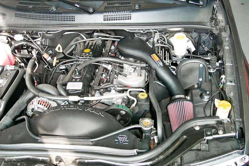 K&N Engineering — K&N 99-04 Jeep Grand Cherokee L6-4.0L Performance Intake Kit
Performance Air Inta
Air Intake System - view 4
