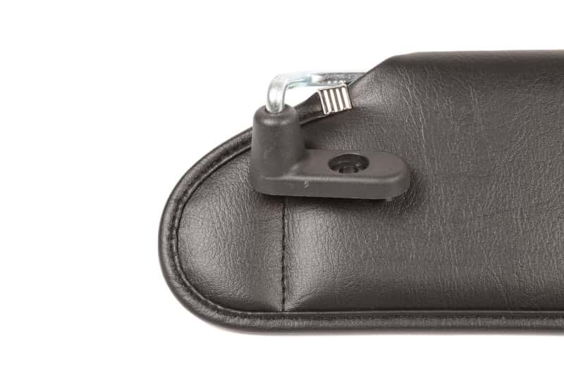 OMIX — Omix Sunvisor Black LH- 03-06 Jeep Wrangler TJ
Sun Visor - view 4