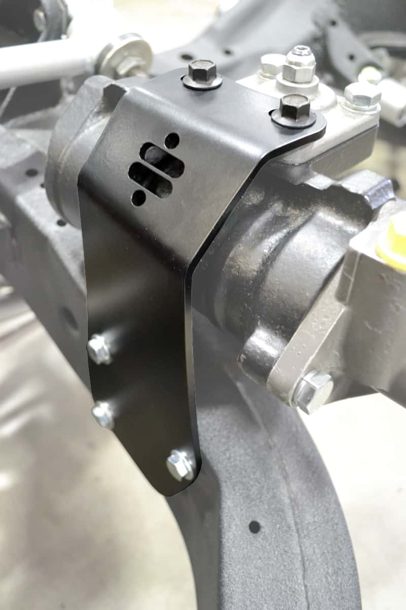 Ridetech — Ridetech 63-82 Chevy Corvette Power Steering Box Reinforcement
Steering Brace 63-82 - view 4
