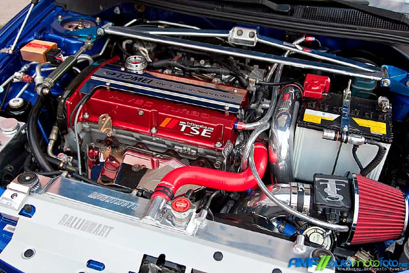 Mishimoto — Mishimoto 03-07 Mitsubishi Lancer Evo Manual Aluminum Radiator - view 12