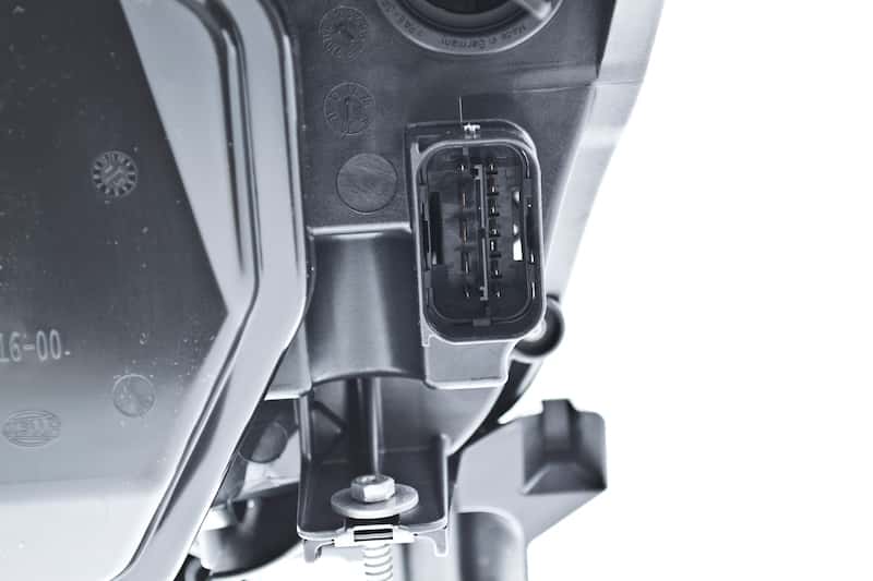 Hella — Hella 06-10 BMW 5-Series LED Headlamp - Right Side - view 9