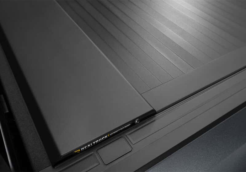 Roll-N-Lock — Roll-N-Lock 2023 Chevrolet Colorado/GMC Canyon (5ft 2in Bed) E-Series Retractable Tonneau Cover - view 10
