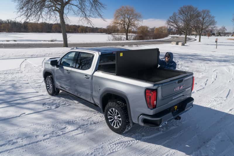 Undercover — UnderCover 99-19 Silverado / Sierra Limited/Legacy 5.5ft Triad Bed Cover - view 45