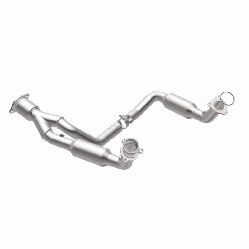 Magnaflow — MagnaFlow Conv Direct Fit 07-09 Chevy Trailblazer SS 6.0L V8
California - view 22