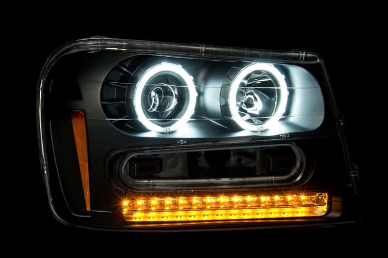 ANZO — ANZO 2002-2009 Chevrolet Trailblazer Projector Headlights w/ Halo Black
Head Light Set
HdLtSet - view 17
