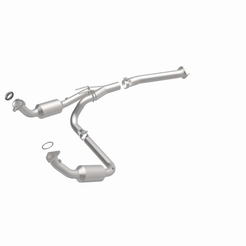 Magnaflow — Magnaflow 04-05 Chevrolet Express 1500 5.3L Direct Fit Converter
California - view 9