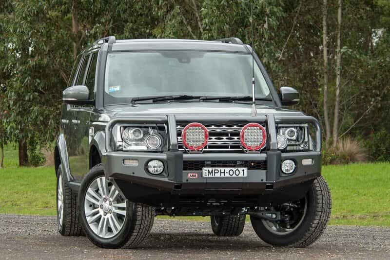 ARB — ARB Bumper/Fitting Kit Bundle 3432220
Summit Combo Bumper - view 2