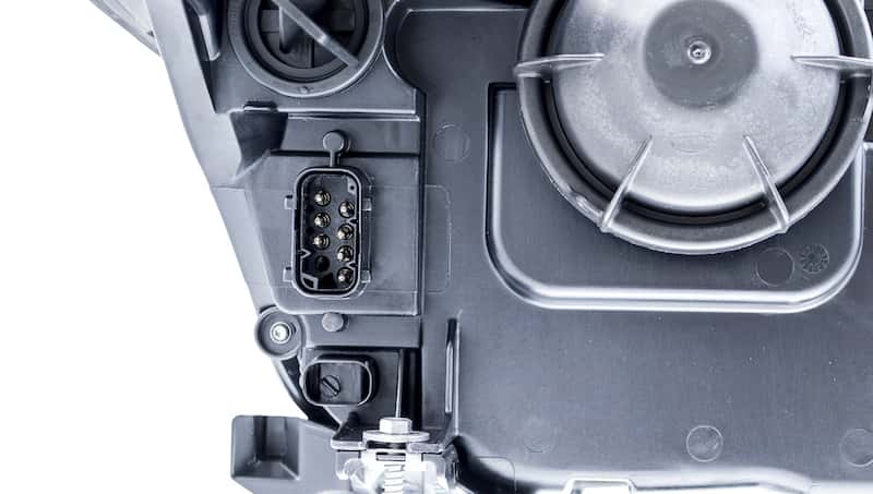 Hella — Hella 2004-2007 BMW 525i Halogen Headlight Assembly - view 7